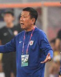 华体会官网-崔康熙：国脚归队后氛围不错 能否出场还需观察